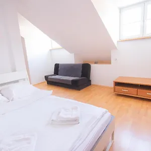  Apartament Podwale Str Large Flat In The Heart Of Old Town